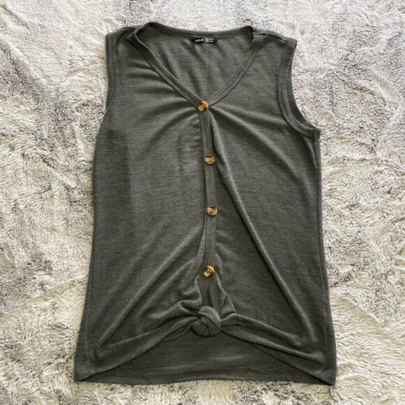 Shein sleeveless top - Picture 1 of 2